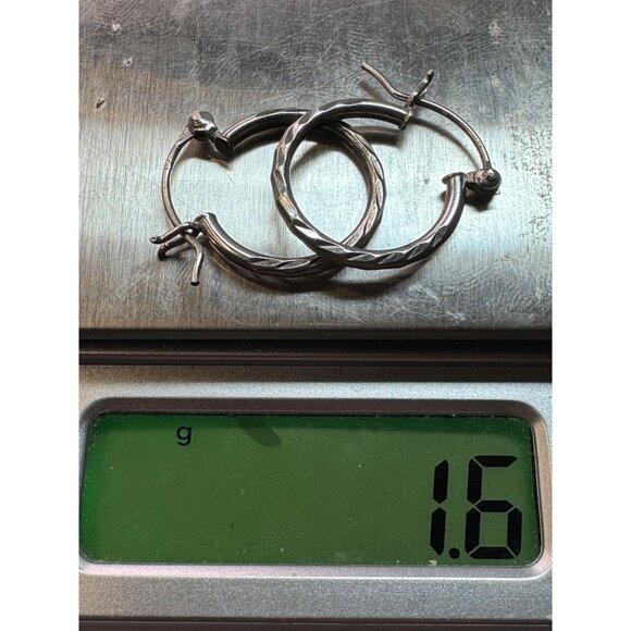 Estate Sterling Silver 925 Textured Hoop Earrings 0.82” Classic Vintage - Picture 8 of 8